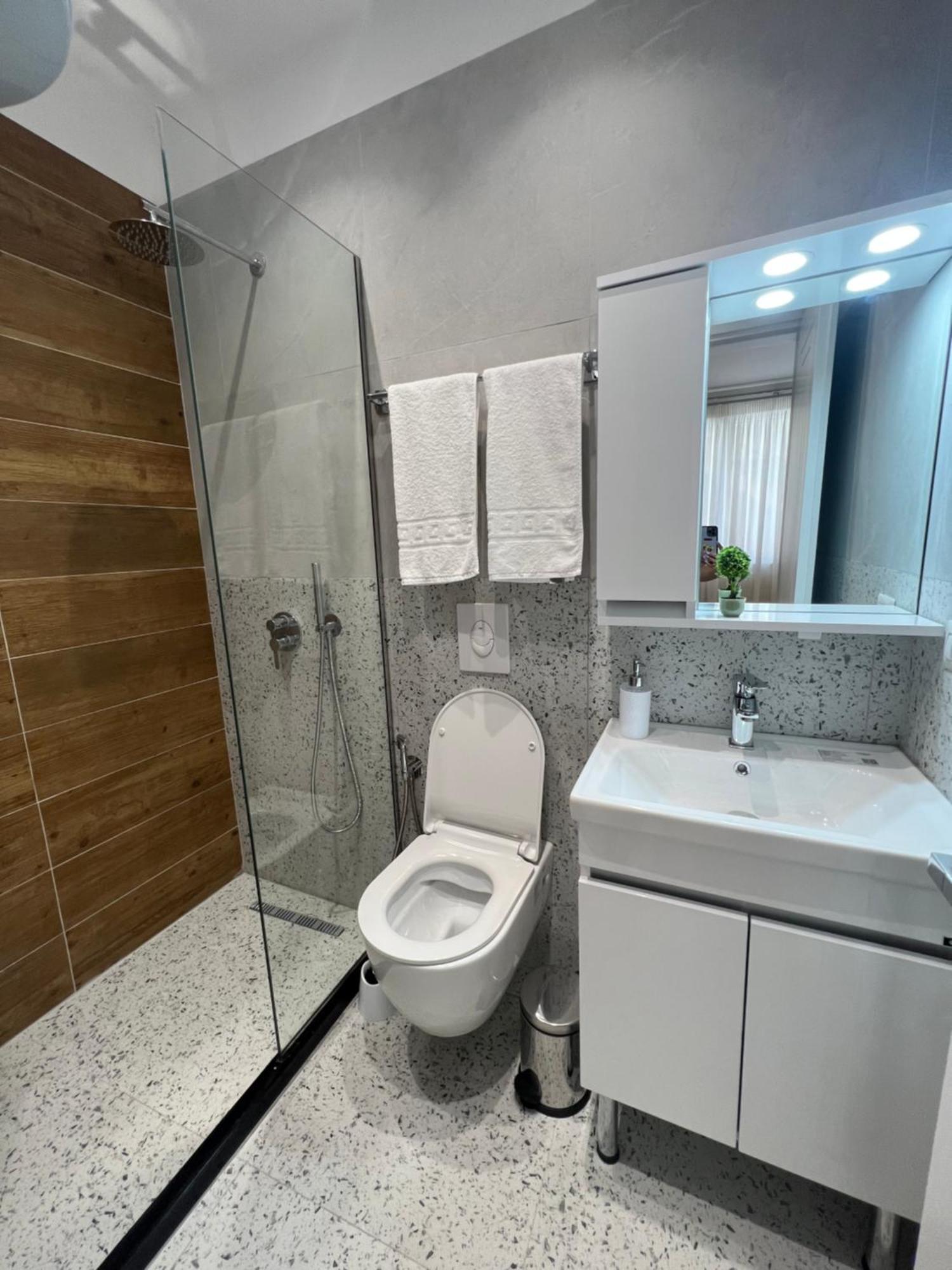 Costa Adriatica Apartments Dıraç Oda fotoğraf